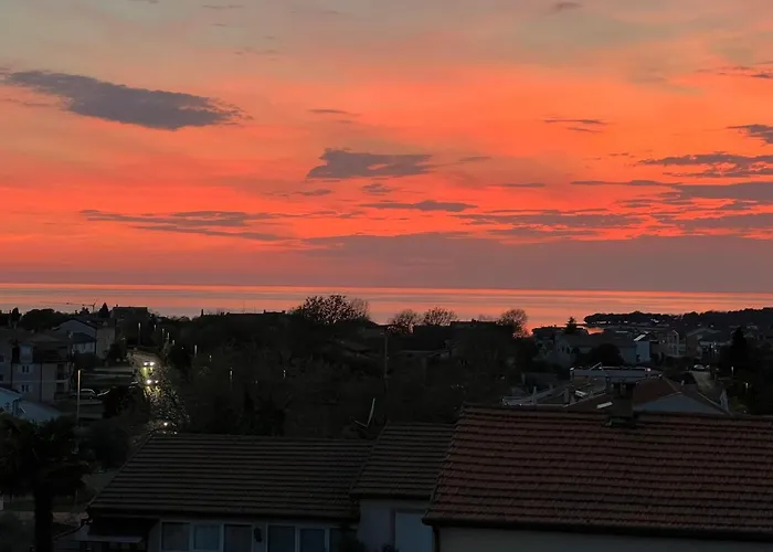 Maj Premium 4 Sterne - Neu Renoviert Poreč