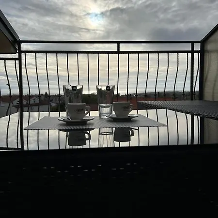 Maj Premium 4 Sterne - Neu Renoviert Apartament